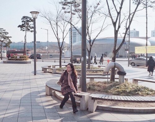 #throwback to zero degress + wind = me stuttering. But still enjoying the view 🍂.Happy weekend! ☺️☺️....#jessicaalicias #jessicaaliciasholiday #clozetteid #ggrep #stylehaul #koreatrip #dongdaemun #일상 #데일리 #인스타그램 #소통 #팔로우미 #맞팔해요 #행복해 #행복스타그램