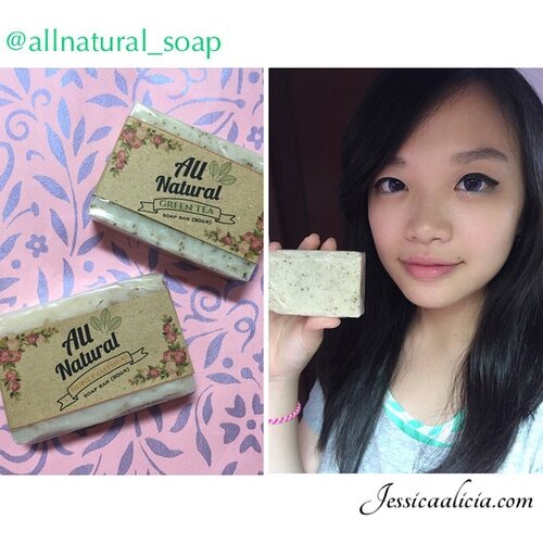 Review sabun natural dari @allnatural_soap sudah dipublish di blog ❤️Sabun ini terbuat dari bahan alami dan natural, tidak mengandung bahan kimia berbahaya 😊 sehingga lebih aman dan melembabkan kulit.Tersedia dalam 4 varian : greentea, honey & oatmeal, coffee, dan chocolate 😙Thankyou @allnatural_soap 😍 Full review bisa dicek di 👉jessicaalicia.com👈 #review #beautyblogger #clozetteid #beautybloggerid #sabunalami #allnaturalsoapbars #indonesianbeautyblogger #endorse #sponsor