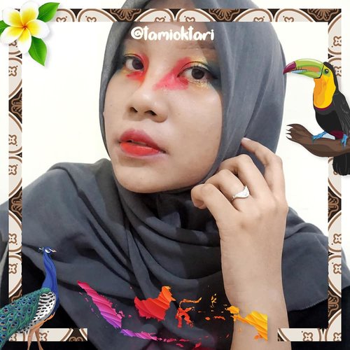 #MakeupLookbyTami .The Color of Nusantara Makeup Collaboration with @beautygoers. Terinspirasi dari warna Cendrawasih Botak yang berasal dari Raja Ampat, Papua. Cmiiw....Detail produk yang aku pakai udah aku tulis di blog ya di 👉 ((bit.ly/NusantaraMakeup)) 👈 atau bisa langsung klik link di bio yah💞.#BeautygoersID #BeautygoersCollaboration #BeautygoersCollabAugust #TheColorofNusantarawithBeautygoers #clozetteid