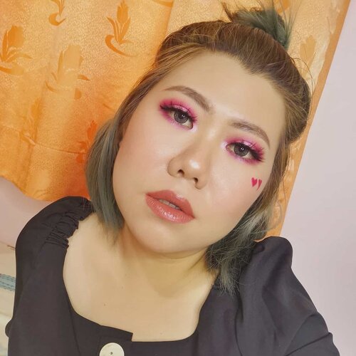 Ga bisa move on dari makeup ini 😍#liamelqhamotd #JourneyAboutMakeup #liamelqhadotcom #ClozetteID @Clozetteid #Beautiesquad @beautiesquad #KBBVmember #IndonesianFemaleBloggers #BloggerPerempuan #batambeautyblogger #jakartabeautyblogger #asianmakeup #monolidmakeup