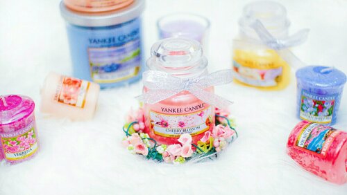 Yankee Candle has become the #1 most-recognized name in the candle business and the best selling candle brand in their country 🌻
.
They use food grade paraffin wax, essential oils, and fragrance extracts as their main ingredients.. Their paraffin wax has been aproved by USDA (US Department of Agriculture) 🙌🙌
.
Glad that @yankeecandleindonesia sent some of their products for me to try 🙌😍🙌