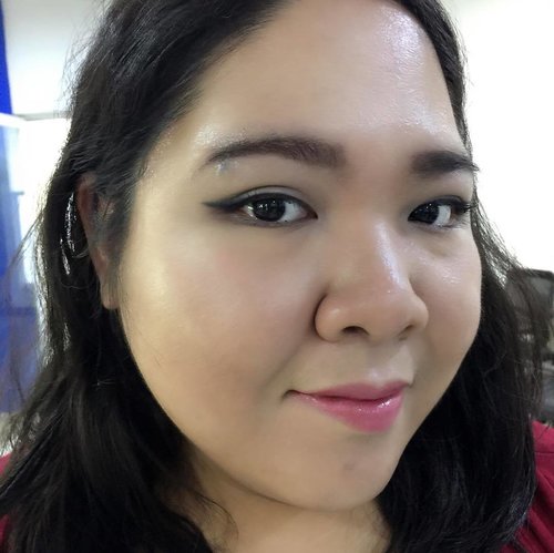 Happy #weekend everyone! Today's #motd:
- Brow Pencil @revlonid
- Stay Matte Foundation @nyxindonesia
- Solomon Setting Powder
- @citycolorcosmetics 6 in 1 blush palette
- @makeoverid Contour & Highlighting duo
- @nyxcosmetics white jumbo eye pencil as base
- @chichicosmeticsofficial Nude Eyeshadow Palette
- @mizzucosmetics black gel liner
- @silkygirl_id Mooisture Boost Lip Color in Rose no 4

#bsbeauty16 #clozetteid #makeup