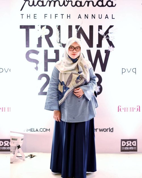 Blue mood for #rmts2018
Lena scarf & Ava top by @inforiamiranda

#riamirandastyle #tapfordetails #fashionmodesty #hijabfashion #hijabootdindo #ootd #ootdindo #lookbookindonesia #lookbook #chestcoveringhijab #hijabinspiration #outfitideas #ClozetteID