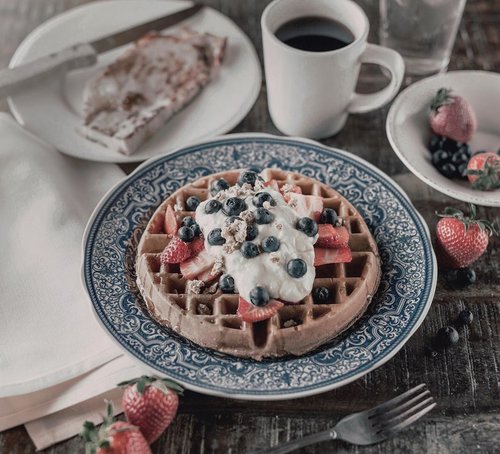 Waffle it up your Saturday, Jakartans 💕💕💕//Good Morning guys, don’t forget to eat your beautiful breakfast like this waffle. Make sure your tummy is ready to heat up your weekend. Happy Saturday guys :).......#unsplash #foodie_features #indofoodgram #foodyfetish #originalfood #foodismylife #foodonly #foodfeud #satisfyingfood #repostthis #foodofmylife #fooddiaries #foodpornshare #eatingdiaries #clozetteid #theshonet  #fooddestination #whatsyourbreakfast #happysaturdayeveryone