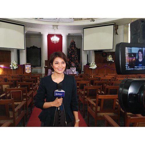 Every body who wants to go to Immanuel Church in Jakarta there are some Christmast Worship for today at 7 pm and also 9 pm . Merry christmast to all of my friends 🎅🏻🤶🏻 #christmast #immanuelchurch #clozetteid #onduty #journalistonduty #journalist #christmast2017 #jakarta #beautifuljakarta #beautifulchurch #culturalheritage