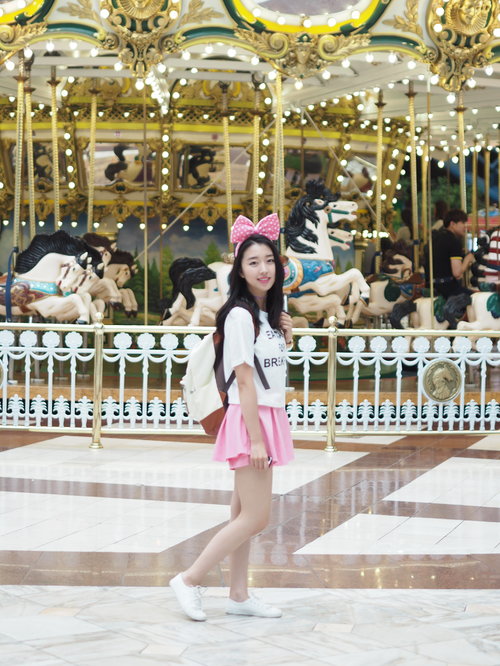 My OOTD At Lotte World Theme Park 