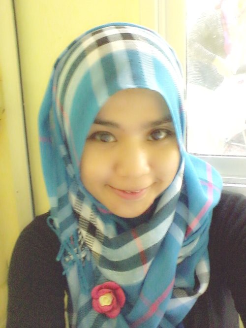 Preparing to campus..still cheeck n young #above 27 years old.. huhu ^^