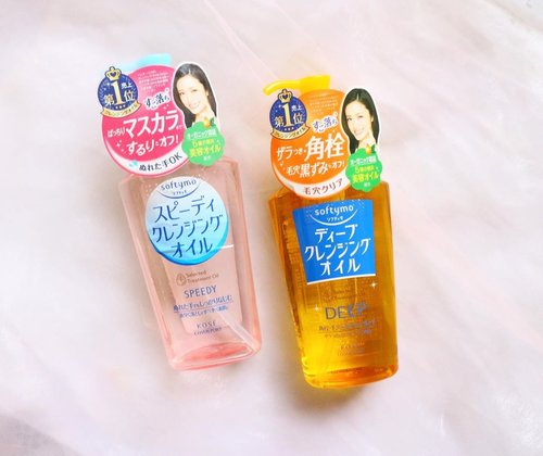 I discovered these affordable Kose Softymo Cleansing oil since four years ago, and because it was hard to find it in my country, I have to buy it in Japan for around 650¥. It’s quite cheap compared to another brand tho. Price wise with good amount of product 👌🏻☘️ I’ve tried both Deep ( yellow) and Speedy (pink) version. The packaging is simple but cute because of the color of the bottle, pink and yellow. They comes in plastic bottle with pump, and it has another lock seal to prevent leak or another unfortunate things that might be happened.☘️ In my opinion, both Speedy and Deep don’t have specific smells, odorless and colorless. They are capable of removing base makeup except waterproof eyeliner and mascara. They aren’t powerful enough to erase them. When the oils get into eyes, it doesn’t hurt but make my vision blurry. So, which one better. Speedy or Deep? 💦 A point of view based on dry skin person:☘️ Texture: Speedy slightly more liquidy compared to Deep. Both version has more liquid-texture-like but they’re oil. ☘️ From my experience with Speedy and Deep, both work fine on my skin, it glides smoothy to remove the makeup, and when you mix it with lil bit of water, it would emulsified into milky texture. But I have to say, Deep feels lil bit dry on my skin, and I’m not really sure if it works on deep cleansing my skin since I don’t see significant result. I prefer Speedy one, like the name. It can remove my skin faster, but it doesn’t dry out my skin so much. #kose #kosesoftymo #ellskincaregame #skincareobsessed #skincarebloggers #idskincarecommunity #clozetteid #skincareproducts