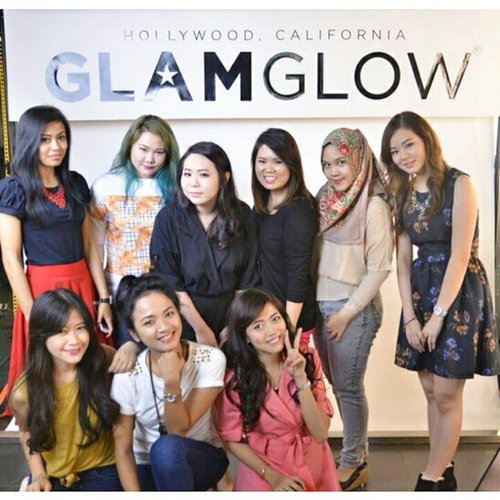 Clozette Indonesia Ambassadors @clozetteid at @glamglow_ind. Thank you @glamglow_ind ^^.
#PhotoGrid #clozetteID #clozetteambassador #clozettedaily #glamglow #indonesianbeautyblogger #beautyevent #beautyblogger #beautybloggers #bbloggers #bblogger #blog #bloggers #blogger #instalike #mayamia #endorser #endorserment #endorse #natural #makeup #beauty
