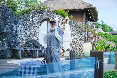 Good morning, Let your self move to the next chapter in life,don’t remain stuck on the same page. 🌞🌞#clozetteid #clozetteambassador #instalike #karmakandara #bali #holiday #style #hijabstyle #hijab  #ootdhijab #hijab #cetaphilid #cetaphilexperience #KulitSehatCetaphil #blog #blogger