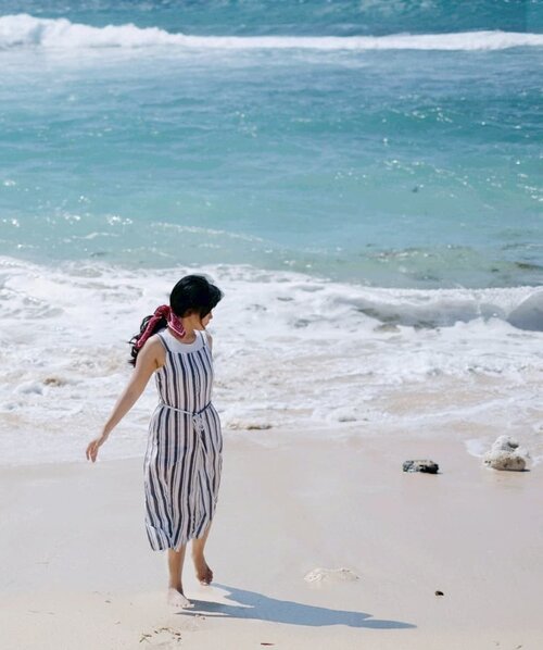 Kita sama-sama sedang menghindari. Tapi diam-diam saling mencari.
.
#hilton #hotel #resort #bali #nusadua #beach #pantai #beachsand #wave #bluesea #whitesand #holiday #vacation #gorl #photooftheday #pictureoftheday #clozetteid #vitaminsea