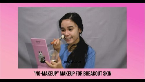 My first trial-error beauty vid😂😂😂 so i make "no-makeup" makeup look buat breakout skin, yang mana ngga full coverage, but so-so untuk nutupin breakout yang ada😄 very sorry for bad lighting, and just for reminder, aku bukan MUA, only a girl who loves makeup😀 should i make full vid in my YT or not🤔🤔 pls give some 💓💓 so i will make another vid😊😊😊
.
.
.
💓DEETS💓
⚘LA girl color corrector shade green & natural
⚘Laneige BB cushion pore control shade 21
⚘Innisfree No sebum loose powder
⚘City Color Contour pallete on the go ⚘ Milani Blush shade tea rose
⚘ Wardah exclusive No.21
⚘ Mineral Botanica Brushes
.
🎶Kisum ft. Seulong - Find The Difference (Ost.Uncontrolably Fond)
.
.
.
#beauty #beautyblogger #beautyvlogger #indonesianbeautyblogger #indonesianbeautyvlogger #nomakeupmakeup #naturalmakeup #lagirlindonesia #laneigebbcushion #innisfreenosebumpowder #citycolor #milaniblushtearose #wardahlipstick #mineralbotanica #facetofeet #clozetteid #tampilcantik #ulzzang #breakoutmakeup #breakoutskin #acneskin #acnemakeup #femaledailynetwork #femalebloggerindonesia #soco #sociolla #beautyjournal #bloggerperempuan