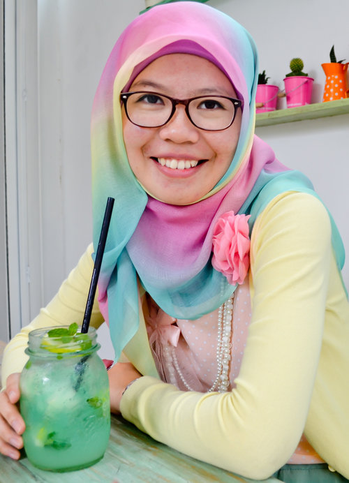 “When you have a rainbow deep down in your heart, your smile will shine bright. You know you're a part of that colorful, magical, feeling you'll find, when you have a rainbow inside.” #ClozetteID #ColorfulHijab #Glasses