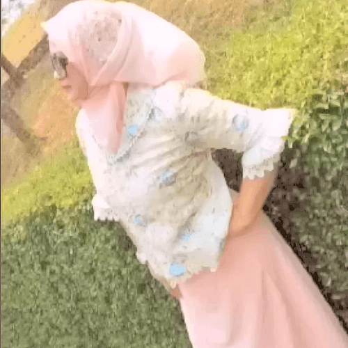 Sweety Hijab
Koleksi ku blazer+dress dusty pink 