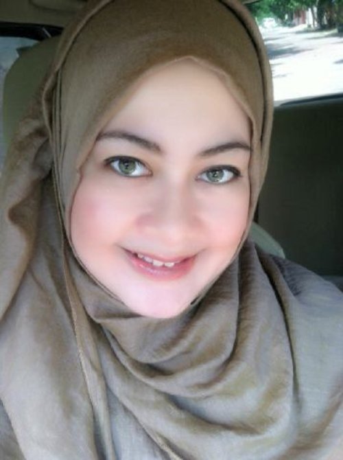 Brown Hijab...love it