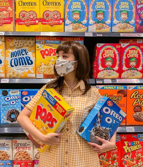 Cereal heaven 🥣 Don’t skip breakfast loves 🍳 ....#shotoniphone #yellow #exploretocreate #clozetteid #style #lookbookindonesia #ootd #steviewears #whatiwore #wearmask #staysafe #stayhealthy