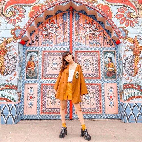 Living life full of colours 😍 just came back from a short gateway, now let’s hustle again !! 🤍🧡💛..-📸 @priscaangelina ........... #style #collabwithstevie #beauty #clozetteid #ootd #whatiwore #steviewears #exploretocreate #trypomelo #zalorastyleedit #lifeofadventure #chasinglight #wanderlust #artofvisuals