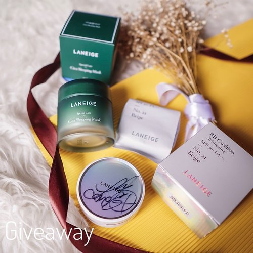 [ FLASH LATE BIRTHDAY #GIVEAWAY collaboration with one of my fav Kbeauty ft. @laneigeid🤍🎁🎉] Swipe for the gifts ⬇️ FOLLOW THE SIMPLE RULES BELOW. ..RULES1. MUST follow @steviiewong @laneigeid2. Comment WHICH team are you (#TeamSkincare / #TeamMakeup ) is your pick ✨ dan juga kalian tinggal di kota apa 🥰 ( eg: #TeamSkincare Jakarta ) Tag 3 friends. Jangan lupa spam love di page aku dan @laneigeid y🤩 4. Share the gift picture of your choice on your story, tag me & @laneigeid use #SWbirthdaygiveaway.Boleh share post dan ikutan lebih dari sekali ! P.s Hop over to @laneigeid comment (I 💙 Laneige) so they know you went because of me. GIFTS 🎁 Team Skincare Cica Sleeping Mask , Team Makeup BB cushion whitening no.21 beige with special one of a kind LEE SUNG KYUNG Signature on it (calling to all Lee Sung Kyung & Weightlifting Fairy Kim Bok-joo fans, here is your golden chance ❤️ // swipe to the end to see if it’s her very own signature 🥰 ..GOOD LUCK LOVES!#flashgiveaway There will be 2 winners each will win their desired gift. Giveaway open till Good Friday 10 April 2020, Winners will be announced on Easter 12 April 2020 on this post and my story on 6 pm😉 // Indonesian 🇮🇩 residents only .....#dailygiveaway #giveawayindo #indogiveaway #giveawayid #giveawaycontest #giveaway #giveaways #giveawayindonesia #birthdaygiveaway #clozetteid #collabwithstevie #style #laneigeid #shotbystevie