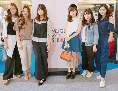 Attending @laneigeid K-beauty Week yesterday "Laneige Meets Fashion" ❤❤❤ Thanks for having me! Fashion and beauty have always been inseparable and as someone who truly love both I'm really satisfied with all the designs shown yesterday during the Trunk show⭐️ #sparklingbeauty #laneigekbeautyweek #laneigemeetsfashion #laneigexluckychouette .
.
.
.
.
.
.
.
.
.
.
.
.
.
.
.
.
.
.
.
. 
#styleblogger #vscocam #beauty #ulzzang  #beautyblogger #fashionpeople #fblogger #blogger #패션모델 #블로거 #스트리트스타일 #스트리트패션 #스트릿패션 #스트릿룩 #스트릿스타일 #패션블로거 #bestoftoday #style #l4l #ootd  #makeup #bblogger #clozetteid #laneigeid