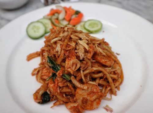 Lunchie at La Madame Resto #throwback
-
#clozetteid #lamadameresto #baborcosmetics #indonesianfood #makanmana #kulinerjakarta #kulinermedan #foodporn #instafoodie