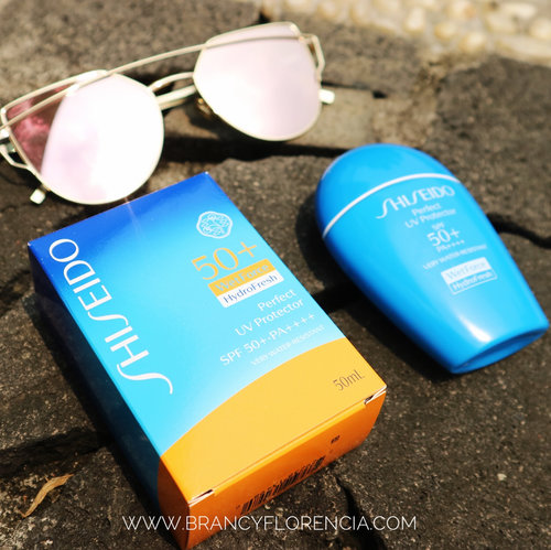 Lets start our day with using sun protection 🔅
Im using this Shiseido Hydrofresh Perfect UV Protection with SPF 50+PA++++.
-
Full review about this product :
www.brancyflorencia.com
-
#Ivgbeauty #indobeautygram #beautynesiamember #clozette #clozetteid #shiseidoxbeautyjournal #lagirl #lagirlcosmetics #beautyjunkie #beautyjunkies #sociolla  #instamakeupartist #makeupporn #makeuppower #beautyaddict #fotd #motd #eotd #makeuptutorial #beautyenthusiast  #makeupjunkie #makeupjunkies #beautyvlogger #wakeupandmakeup #beautyjournal  #featuremuas #undiscovered_muas