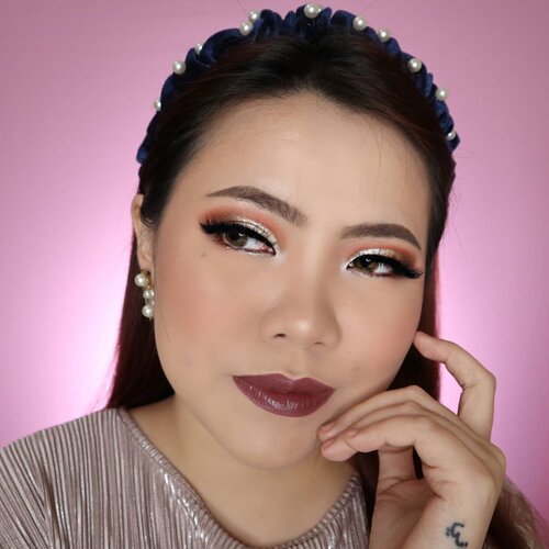 Enak nya gofood in apa lg ya? Wkwk 🥡🍕🍟🍔🍷🍿🥤🍭🍫🍩
.
.
.
• Eyeshadow @ltpro_official x @dean_818
• Lip @byscosmetics_id Hydra Gloss 07
• Eyebrow @leveebeauty Chocolate
.
#makeupoftheday #tutorialmakeup #Tutorialdandan
#makeuptutorial #allmodernmakeup #slave2beauty #peachyqueenblog #tutorialmakeup #indobeautygram #makeupoftheday #beautybloggerindonesia #motd
#popbelabeauty #flovivi #ClozetteID #cchannelid #cchannelbeautyid #undiscoveredmuas #worldwidemua #wakeupandmakeup #tipsskincare #skincare #cchannelmakeupid #muaindonesia