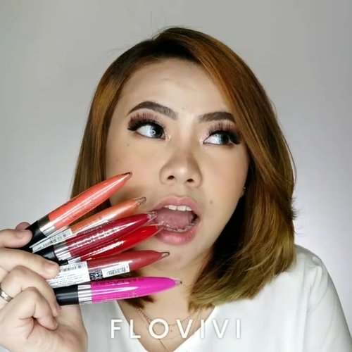 YHAAAA yang ini Lipgloss nih dari @flormarindonesia .
Buat kalian yg lagi kegilaan sma Lipgloss , nah Lipgloss dari @flormarindonesia ini bisa jadi salah 1 pilihan kamyuu !
.
Warna nya cuakep2 😍😍
Bisa dipake sendiri an atau bisa juga jadi topper dari lipstick / lipcream kamu !
.
Pinisirin? Kepo in IG nya @flormarindonesia deh 😍
.
.
.
.
.
.
#makeup #makeuptutorial  #wakeupandmakeup #tutorialmakeup #flovivi #makeupvideo #inspirasicantikmu #muajakarta #makeupoftheday #makeupforbarbies #hudabeauty  #100daysofmakeup #bretmansvanity
#beautybloggerindonesia
#tampilcantik  #clozetteID
#ivgbeauty #bunnyneedsmakeup #makeuptutvid #tutorialmakeuplg #ragamkecantikan #cchannelbeautyid
🌼🌼🌼🌼🌼
@beautybloggerindonesia
@bunnyneedsmakeup @cchannel_beauty_id
@beautilosophy @tampilcantik
@indobeautygram @bvlogger.id @indovidgram @tips__kecantikan
@wakeupandmakeup @bloggermafia
@setterspace @popbela_com @zonamakeup.id @ragam_kecantikan @inspirasi_cantikmu @cchannelid