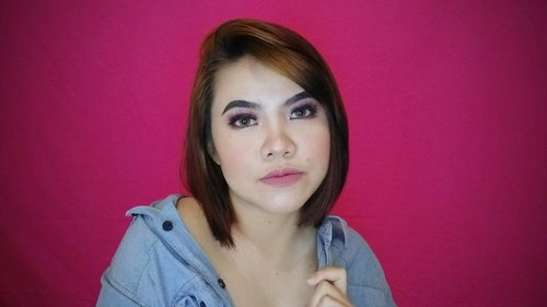 Another purple/pink makeup wkwk.
With ON FLEEK Eyebrows ofcourse. 😁😁
.
Product I used :
• @studiotropik priming water
• @benefitindonesia POREfessional
• @catrice.cosmetics 24h Made to Stay Foundation
• @pixycosmetics Pure Finish Compact Powder
• Focallure PRO Palette
• Focallure Brow Pomade
• @maybelline Hypersharp Liner
• Taiwan eyelashes
• @catrice.cosmetics Contouring Palette
• @elianto_make_up Makeup Palette (Blush On)
• @ingrid.cosmetics Highlighter
• @wardahbeauty Exclusive Matte Lip Cream 11 & @sascofficial Lip Cream Miss Independent
.
.
.
.
.
.
.
.
#bretmansvanity #beautyvlogger #beautybloggerindonesia #ivgbeauty #indobeautygram #makeup #makeuptutorial #instabeauty #indovidgrambeauty #wakeupandmakeup #tutorialmakeup #bvloggerid #jakartabeautyblogger #beautilosophy #reviewmakeup #clozetteID #partipostid #setterspace #motd #makeupjunkie #makeupblogger #beautyguruindonesia @beautyguruindonesia @setterspace @beautybloggerindonesia #make4glam #makeupforbarbies #hypnaughtypower