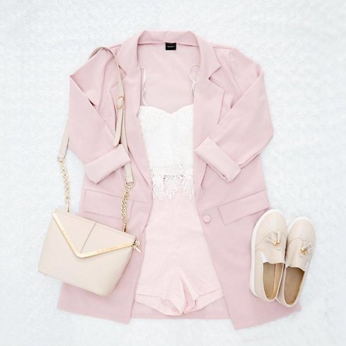 Current favorite outfit #ootd #stylingbyme #pink #casualchic #ClozetteID