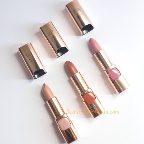 Let's check my new blog post about #lorealparis color riche collection star lipstick review and swatches http://www.beautydiarykania.com/2015/01/loreal-color-riche-collection-star.html #loreal #lorealparisid #lorealparisindonesia #clozetteid #beauty #makeup #lipstick #review #blogger #beautyblogger #beautydiarykania #indonesianblogger #indonesianbeautyblogger #likes #potd #picoftheday #bestoftheday