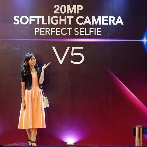 Attending #VivoV5 Enjoy an expeditious & limitless  smartphone experience with the all new #VivoV5 
20MP Softlight Camera #PerfectSelfie #potd #ootd #clozetteid #bloggerCrony #bloggerreview #naturalbeauty #motd #like4like #lifestyleblogger #lifestyle #blogger