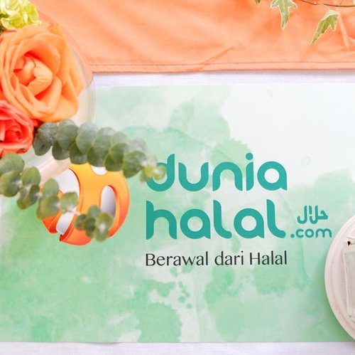 Semakin banyaknya e-commerce yang memberikan kemudahan tapi yang pasti halal cuma di @duniahalal yang berbasis halal pertama di Indonesia yang menyediakan berbagai produk halal. 💚
Yuk belanja kebutuhan sehari-hari yang sudah pasti halal, cepat, mudah, aman & nyaman. Jadi tunggu apa lagi? 
Selengkapnya baca di http://www.beautydiarykania.com/2017/09/belanja-online-berbasis-halal-di.html
.

#duniahalaldotcom #BerawalDariHalal 
@bloggercrony
.
#blogger #bestoftheday #lifestyle #lifestyleblogger #clozetteid #bloggerindonesia #indonesianblogger #bloggerslife #bloggerstyle #like4like