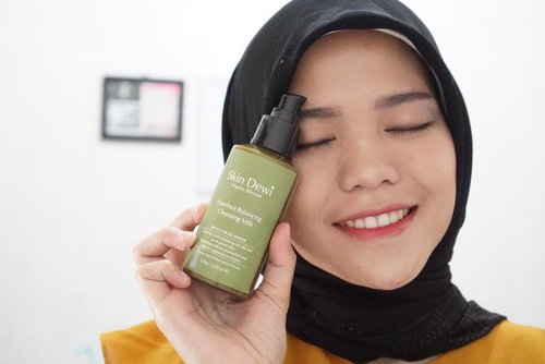 My new organic skincare ❤️❤️❤️ wait for reviewing this product guys...#cicidesricom #cidesreview #beautyinfluencer #beautynesiamember #blogger #clozetteid #skindewi #herbalskincare