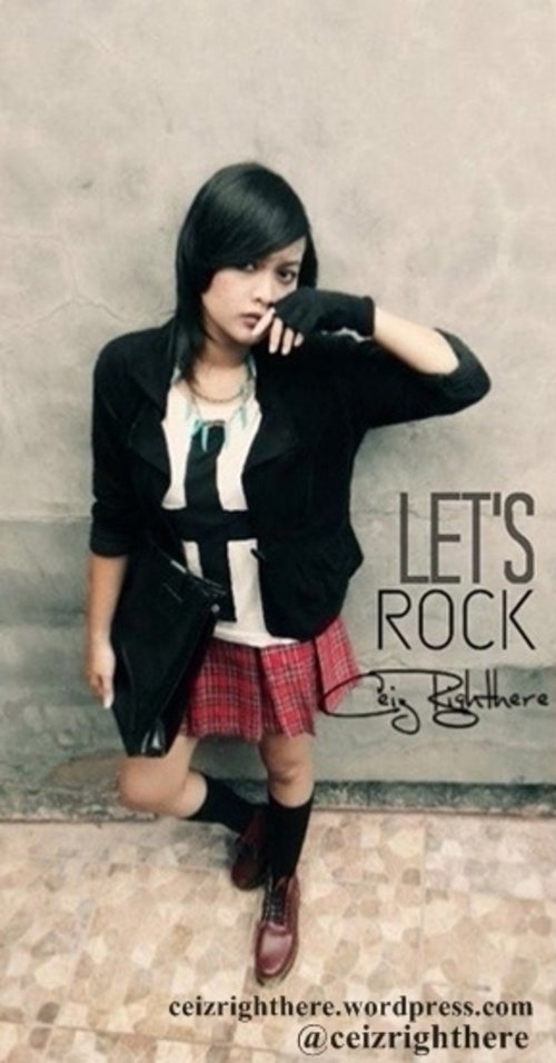 my Favorite style, just keep rock n roll \m/ #OOTD #ClozetteID #COTW #tartan #Docmart #rocknroll #fashionblogger #DIYaccessory