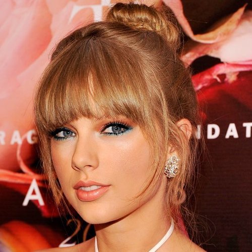 Taylor Swift summer colored eye make up