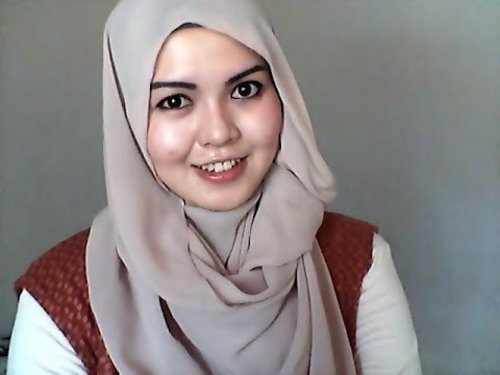 HIjab Tutorial untuk berwajah bulat#HijabTutorialRoundFace |Simple Chiffon casual Style By Siti Nurbayani - YouTube|