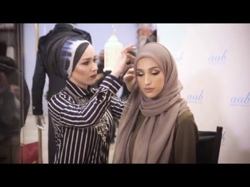 Live Hijab Tutorial and Style Tips with Nabiilabee & LookaMillion - YouTube