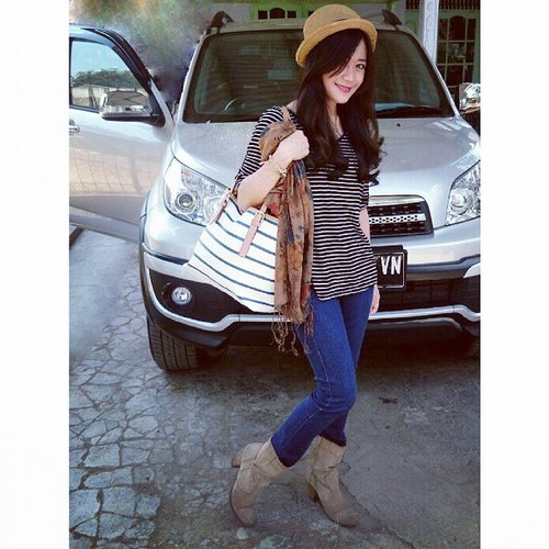  Back to Jakarta~ #latepost #ootd #fashion #stripes #boots #hat #jeans #clozetteID @clozetteID