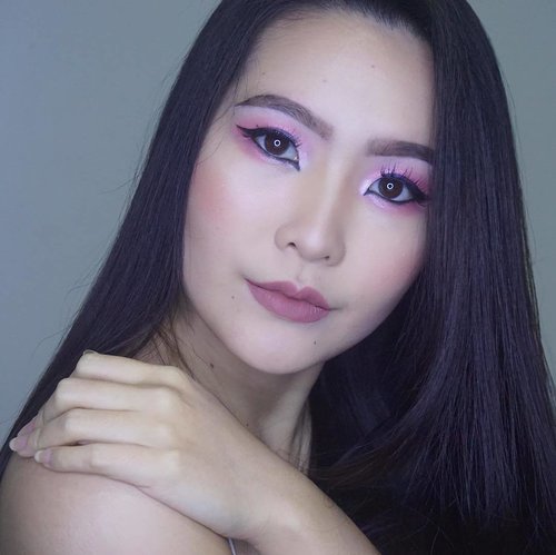 My "Pinky - Playful Valentine Makeup Look" is up on my youtube channel! 🎬 Please kindly check it out ❤
-
Product Used : 
1. @lagirlcosmetics @lagirlindonesia concealer
2. @maybelline vivid matte by color sensational (vivid 05), blush studio cheeky glow (wooden rose)
3. @nyxcosmetics_indonesia @nyxcosmetics soft matte lip cream (amsterdam), cream blush, HD studio photogenic primer base, eyebrow cake powder (black)
4. @indonesia_etudehouse @etude_official color lips fit (fantasy fit pink)
5. Ellefar color makeup series (glitter eyeshadow)
6. Cezanne black eyeliner
7. @silkygirl_id double intense liquid eyeliner waterproof (electric blue)
8. @makeoverid @makeovercosmetics eyeliner pencil (jet black)
9. @citycolorcosmetics contour & correct cream palette, contouring palette
10. @maxfactor @maxfactorindonesia ageless elixir 2 in 1 foundation + serum (light ivory 40)
11. @covergirl ready set gorgeous foundation (medium beige 210)
12. @esqacosmetics matte lip liquid (mauvy nude)
-
@indobeautygram @beautybloggerid @beautybloggerindonesia @ibv_sfx
#indobeautygram #indobeautyvlogger #beautyvloggerindonesia #beautybloggerid #ibvsfx #beautybloggerindonesia #clozetteID