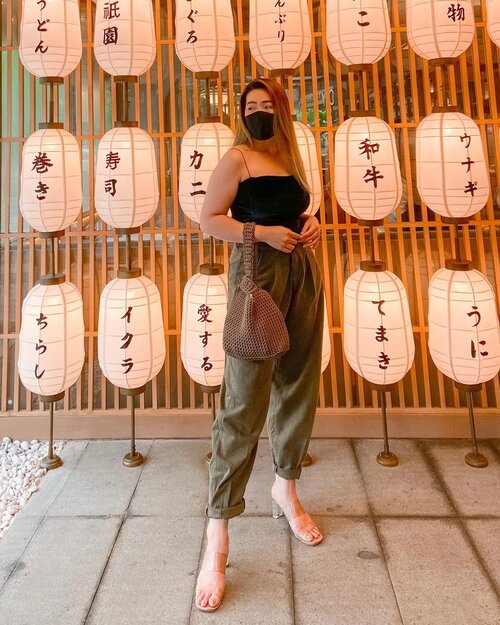 Vibes nya Jepang banget yaa ~
Kangen jalan2 wkwk 🥲
-----
📍 GION The Sushi Bar, The Breeze
#clozetteid #potd #ootd