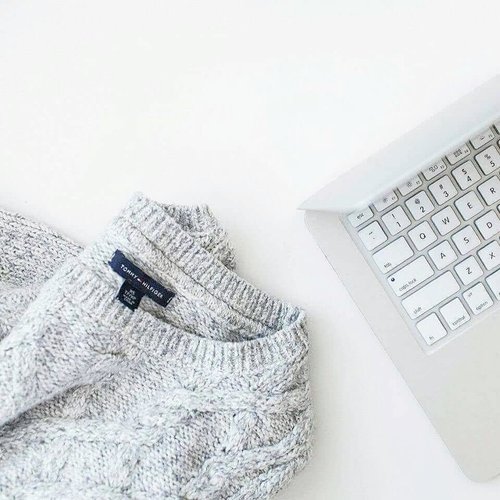 Thats all i need today; sweater, laptop, coffee, note and music 🍃🎶☕Last assessment is near the corner oops!Have a good long-weekend, good deed doers 🐣#shinebabyshine #motto #whitefeed #quotes #lb #aesthetic #flatlay #likeforlike #instagood #instamood #mindmotivation#pursuithappiness #thinkaboutit #fearless #yolo #keepitsimple #whiteaddict #weheartit #beautybloggerindonesia #bloggerlife #bloggerindonesia #clozetteid #thegoodquote #lifequotes #optimism