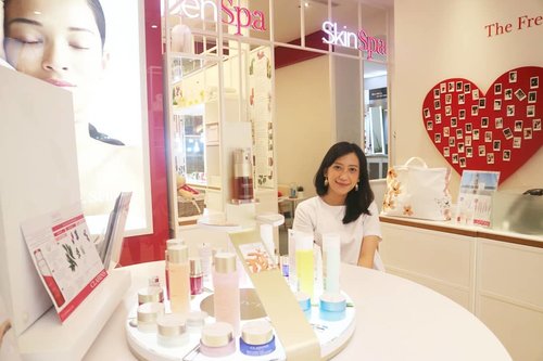 Just what I need after buzy days; giving myself body and skin treatment in @clarinsofficial 👌

I enjoyed every second in there because of their skillful massage and the good products ❤

Full review, both of experience and price, will be up on my blog. Stay tune! 🐣

#ClarinsSkinSpa #ClarinsJakarta #ClarinsSpaPP #PacificPlaceJkt #ClarinsIndonesia #SpaJakarta #Clarins #SpaLover #Beauty #OpenSpaTreatment #ToBeABetterYou

#shinebabyshine #likeforlike #instagood #instamood 
#pursuithappiness #theartofslowliving #whywhiteworks #cupoftheday #feelfreefeed #finditliveit #skincare  #weheartit #beautybloggerindonesia #bloggerindonesia #clozetteid