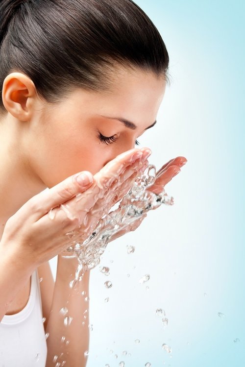 tips to wash your face the right way