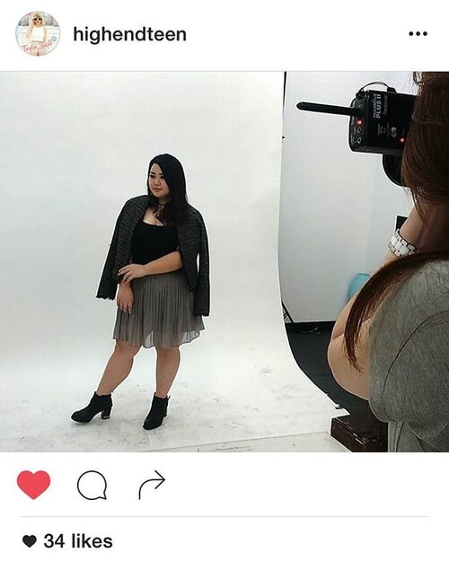 Last week Fun Photoshoot at MNC @highendteen 📷
.
.
.
.
.
.
.
.
 #Reneetan #reneeplusstye #wearthetrends #fashionblogger #fashion #clozetteid #clozetteambassador #psfashion #psblogger #likes #likeit #bodypositive #celebratemysize #stylehasnosize #potd #ootd #ootdbigsizeindo #plussizeblogger #plussizeindo #plussizefashion #bigsizeindo #ootdindo #lookbook #highendteen