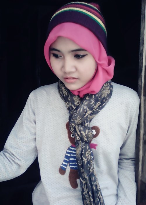 winter style in summer #ClozetteId  #COTW #KREASISCARF #scarf #scarves #fashioncompetition #fashionquiz  #OOTD