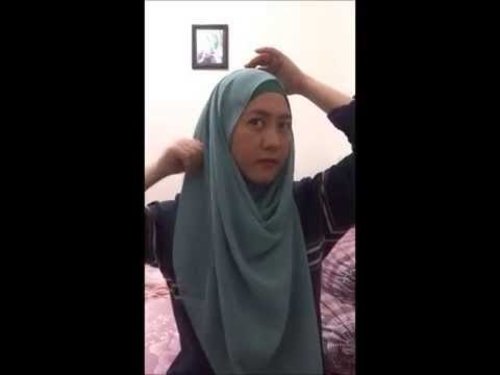 Hijab Tutorial Pashmina in color Teal - YouTube