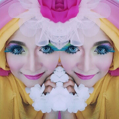 Colourfull makeup for your party 
#makeupbyedelyne #hijabbyedelyne #hijabphotography #hijabstyle #hijab #riasmuslimah #muaindonesia #mua #clozetteid #makeup #hijabellamagazine #hijabmodern #hijabersID #instabeauty #instabeauty #indonesianbeautyblogger #fotdibb #clozetteid #makeup #makeoverid