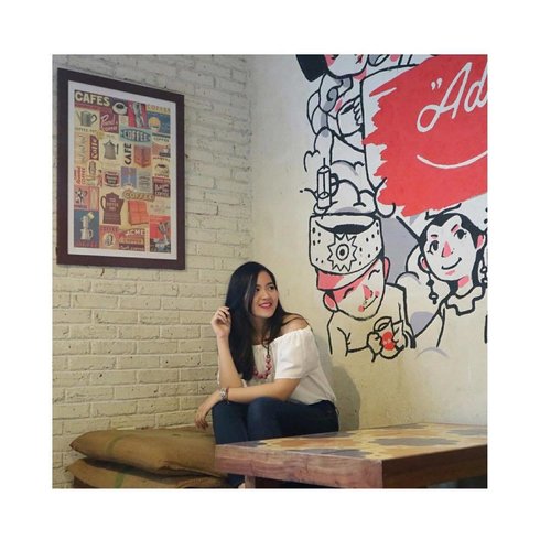 .
.
,
.
.
.
.
.
.
.
.
.
#jakartabeautyblogger #beautyblogger #bloggerhunter #likeforfollow #like4like #clozetteid #clozettedaily #coffeeshop #cafejakarta #chill #jenntan #jennitanuwijaya #trafiquecoffee #traveler #explorejakarta #jakartaselatan #enjoyjakarta #LYKEambassador