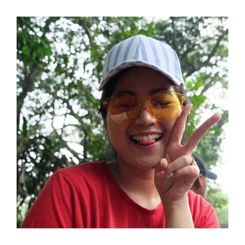 The smile on my face doesn’t mean my life is perfect. It means I appreciate what I have and what God has blessed me with❤️
.
.
.
.
.
.
.
#jenntan #clozetteid #selfreminder