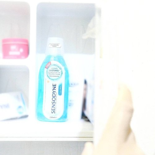 Don't forget to brush your teeth before sleep, and refresh it with @sensodyneindonesia moutwash!

Let's be honest, it's really annoying if your breath smell not good, right? Even you already brush your teeth, in the couple hours, your breath will become stink again (or it just me?😂). So, lately I really like to using this moutwash (that I got from @clozetteid Diverse3 Box) twice a day after brushing my teeth and it definitely really gewd! It's make my breath more fresh than usual. Also, it's very comfortable because no alcohol in here! Don't forget the NovaSense Deep-Clean that make your mouth & teeth cleaner 😄. Recommended? Of course, this is a must have! (I also love the packaging 💗)
.
.
 #SensodyneID #SensodyneXClozetteDiversi3 #ClozetteIDReview #ClozetteID #fdbeauty #beautybloggerid #indonesianbeautyblogger #bblogger #l4l #instadaily #instagood #dailyroutine #nightroutine #bbloggerid #makeupjunkie #bloggerslife #lifestyle #style #lifestyleblog